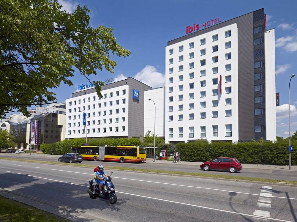 Hôtel Ibis Warszawa Reduta Extérieur photo